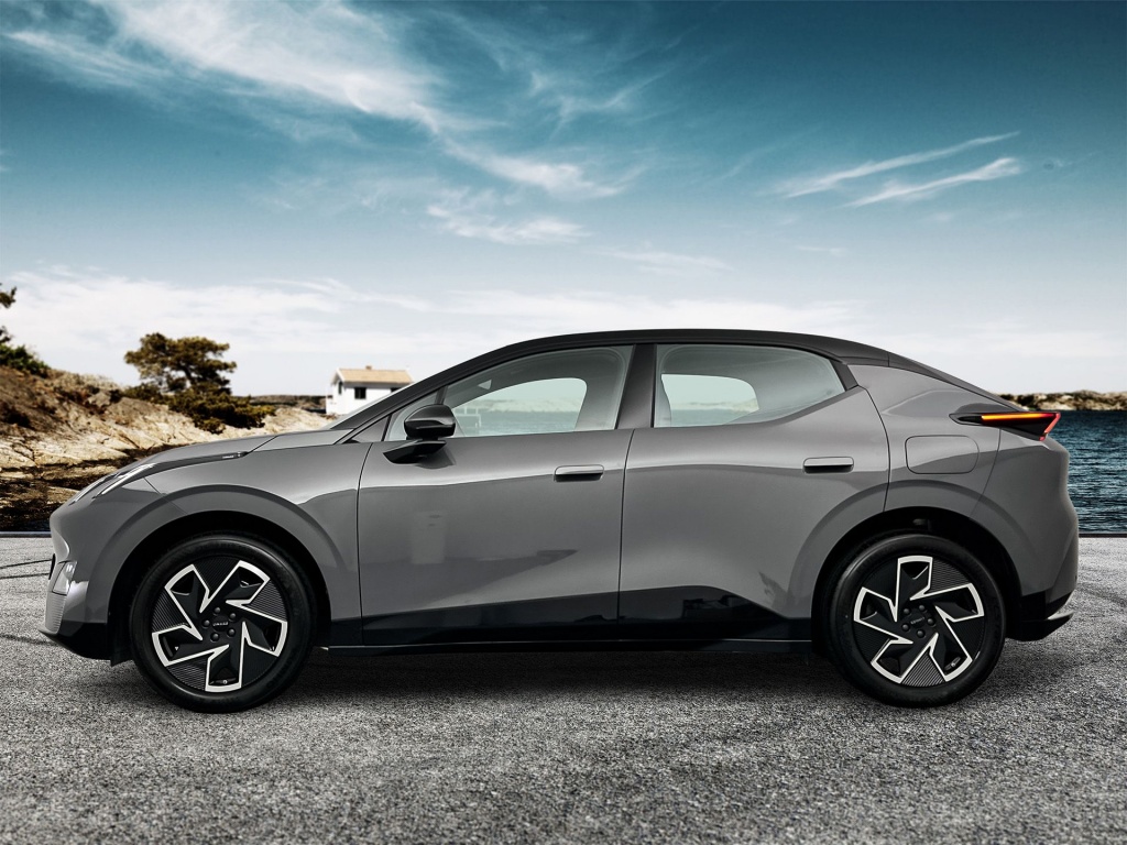 Lynk & Co 02