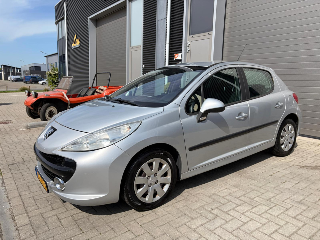 Peugeot 207