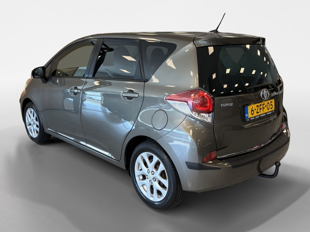 Toyota Verso-s