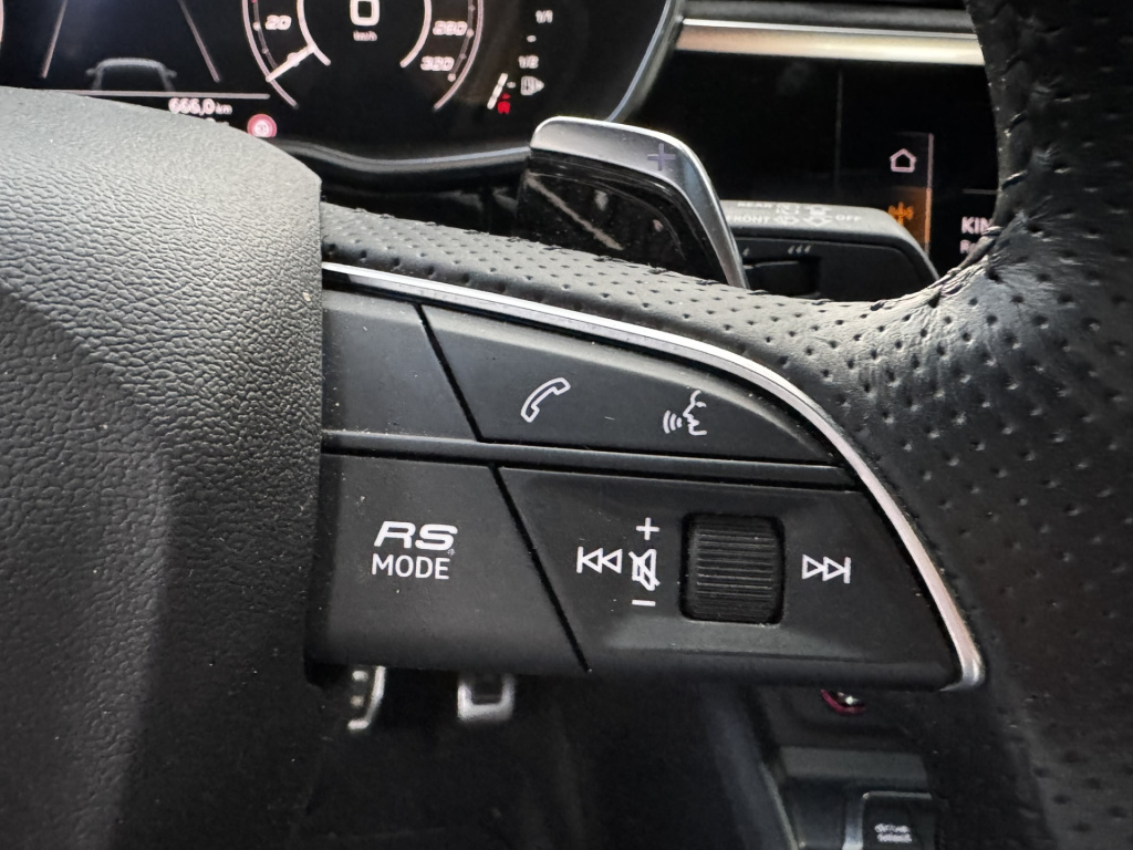 Audi Rsq3