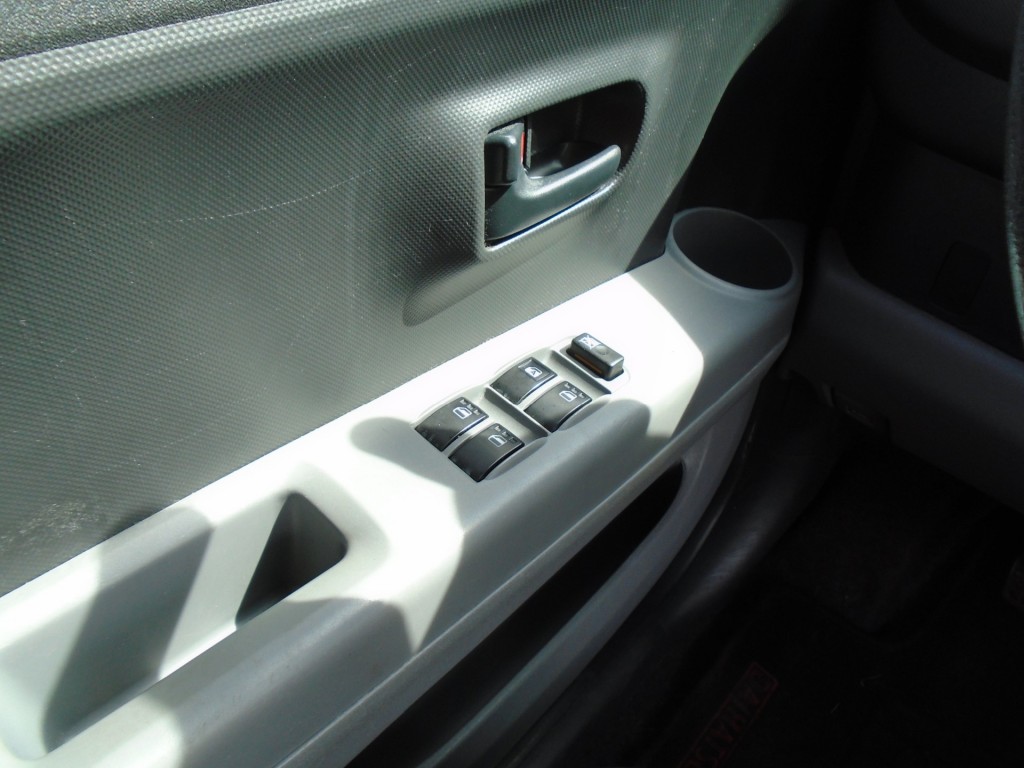 Daihatsu Sirion