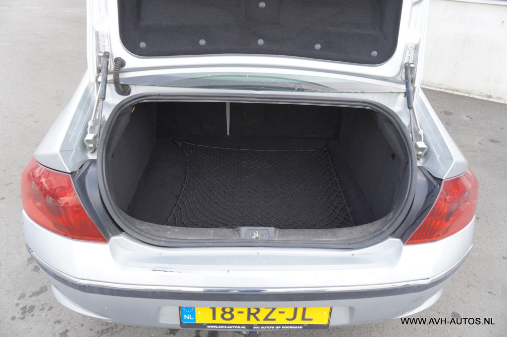 Peugeot 407