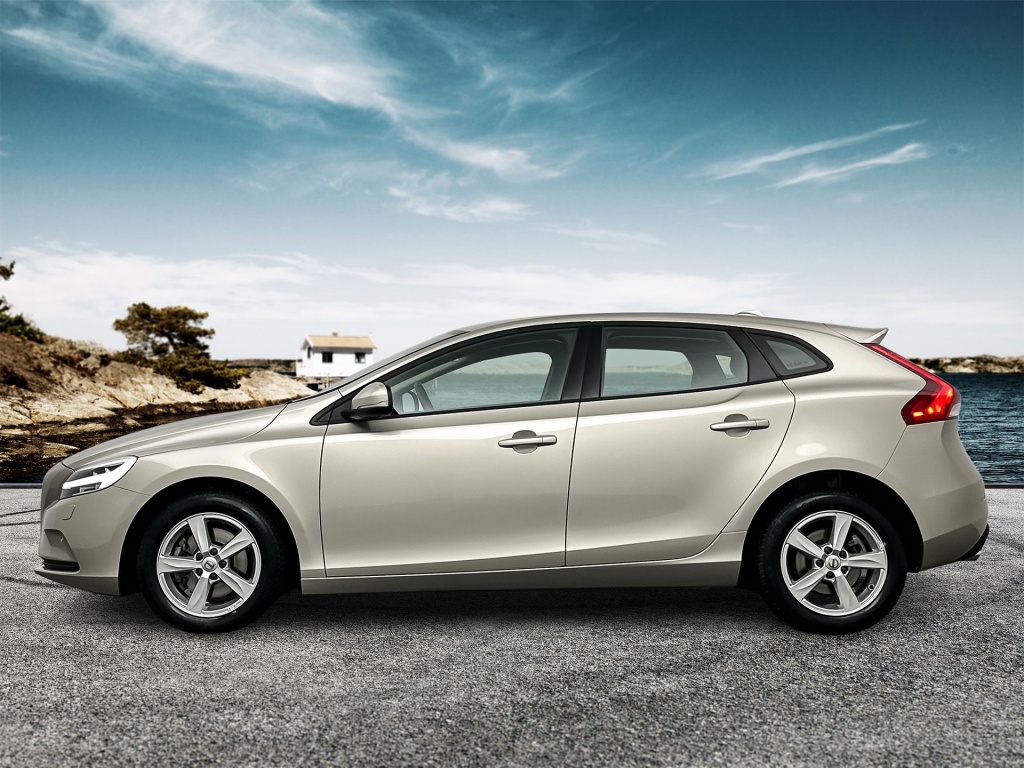 Volvo V40
