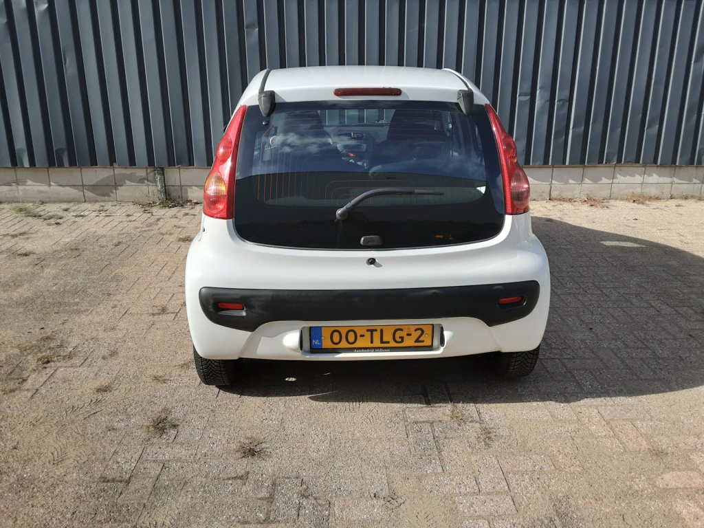 Peugeot 107