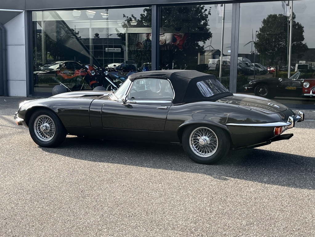 Jaguar E-type