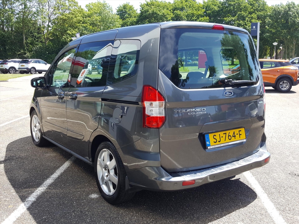 Ford Tourneo Courier