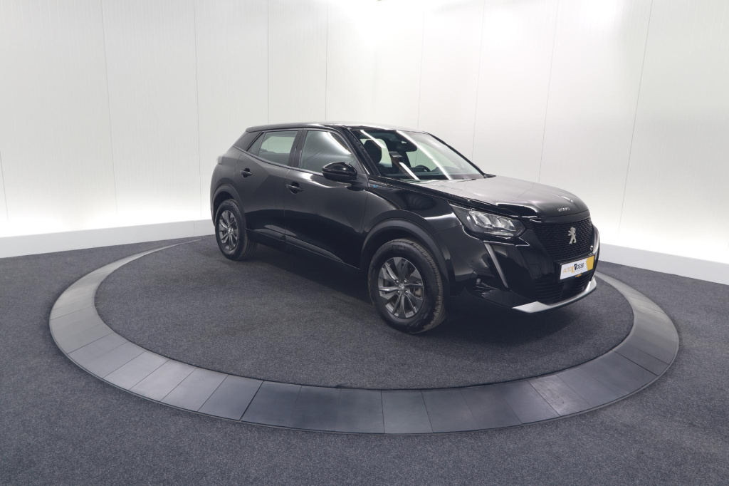 Peugeot E-2008