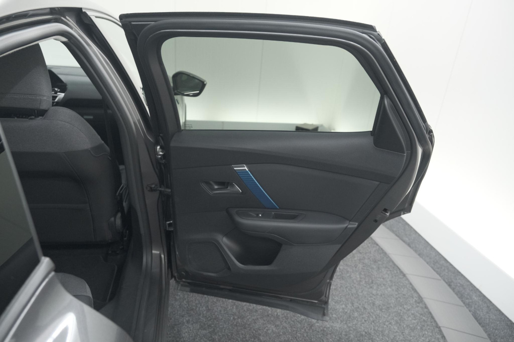 Citroen Ë-c4