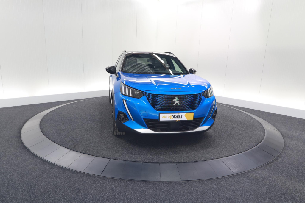 Peugeot E-2008