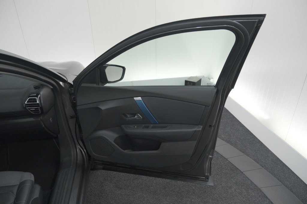 Citroen Ë-c4