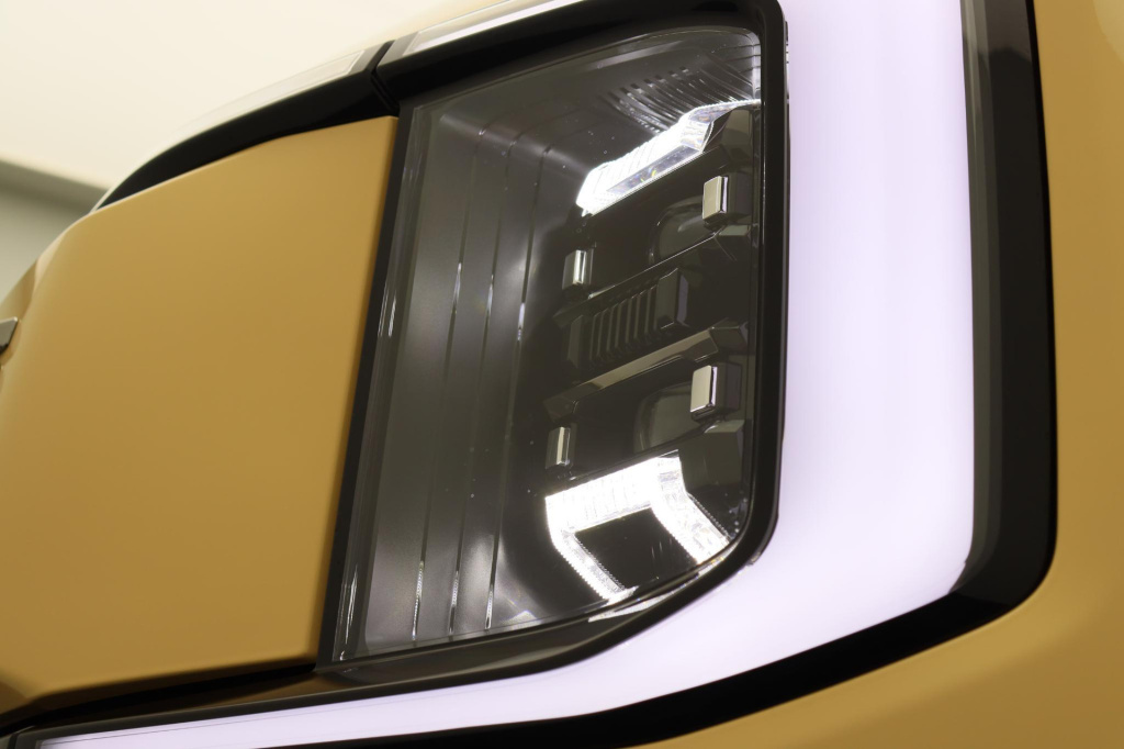 Maxus Eterron 9
