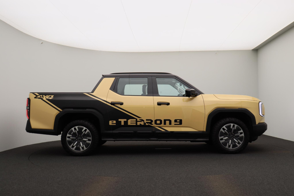 Maxus Eterron 9