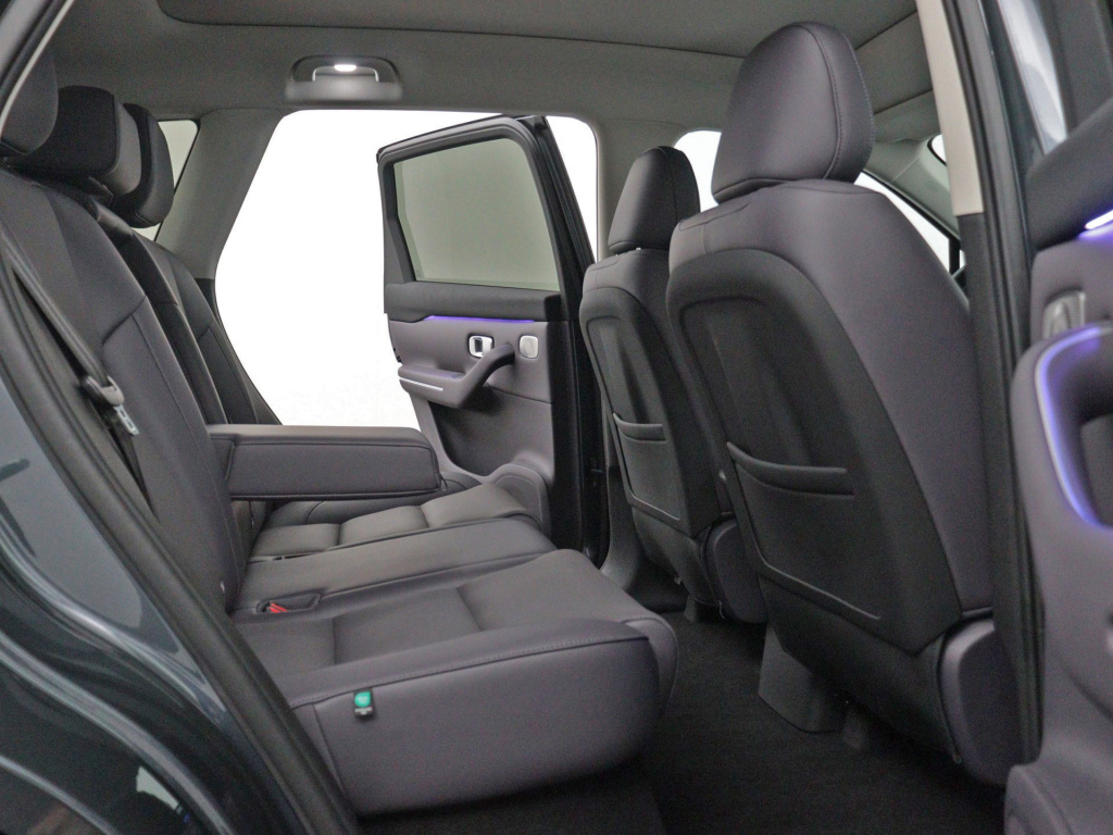 Leapmotor C10