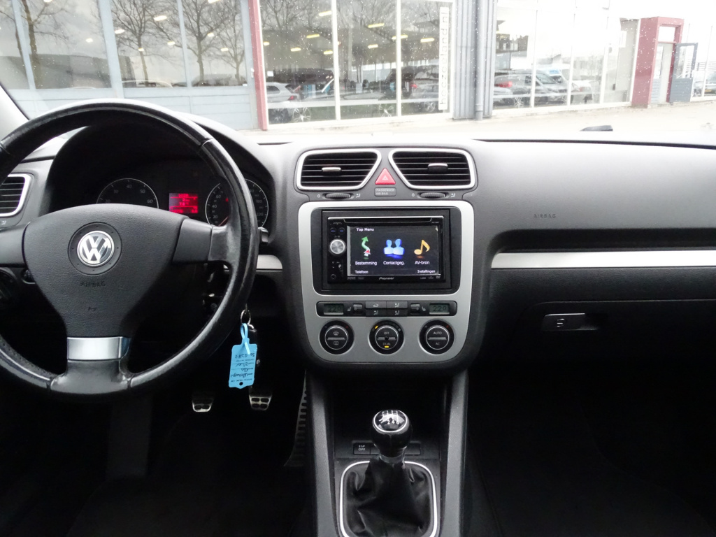 Volkswagen Eos