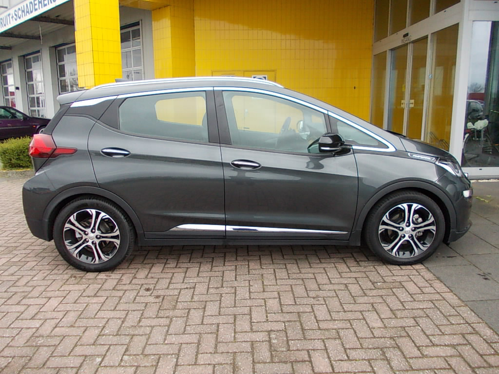 Opel Ampera-e