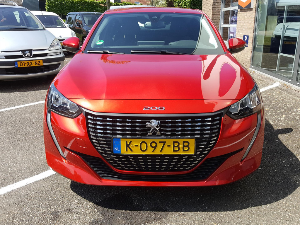 Peugeot 208