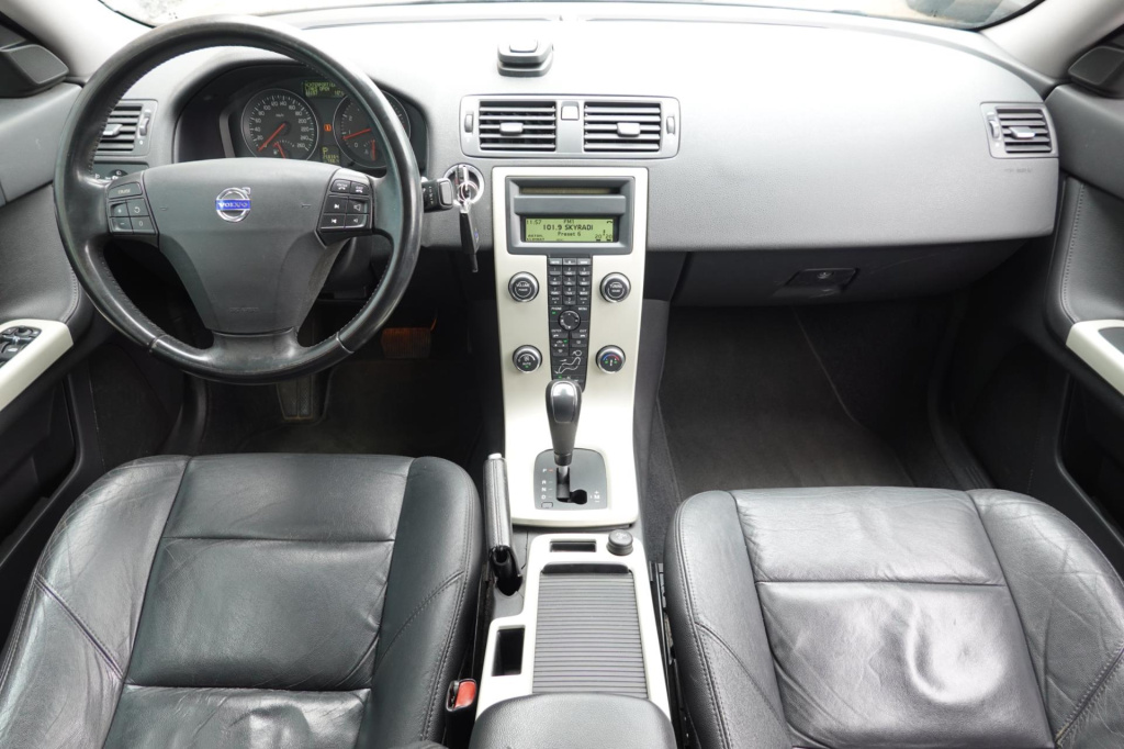 Volvo S40