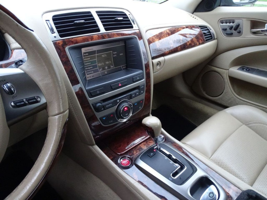 Jaguar Xk