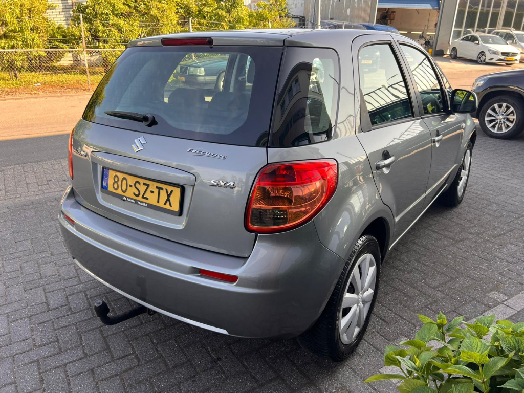 Suzuki Sx4