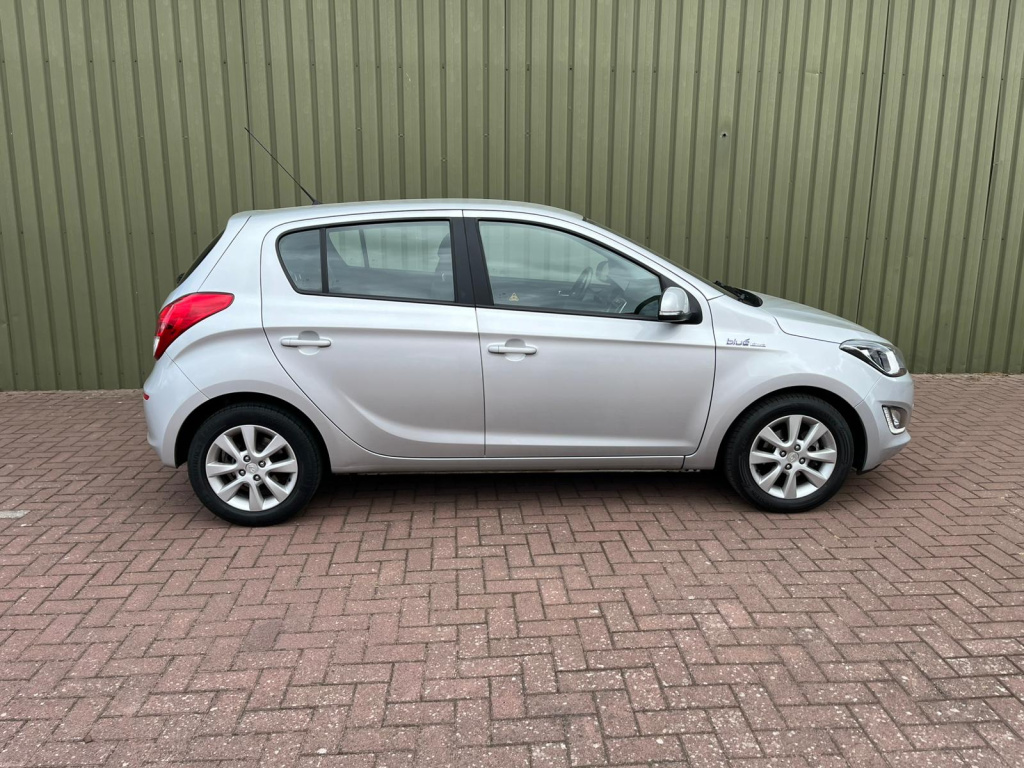 Hyundai I 20