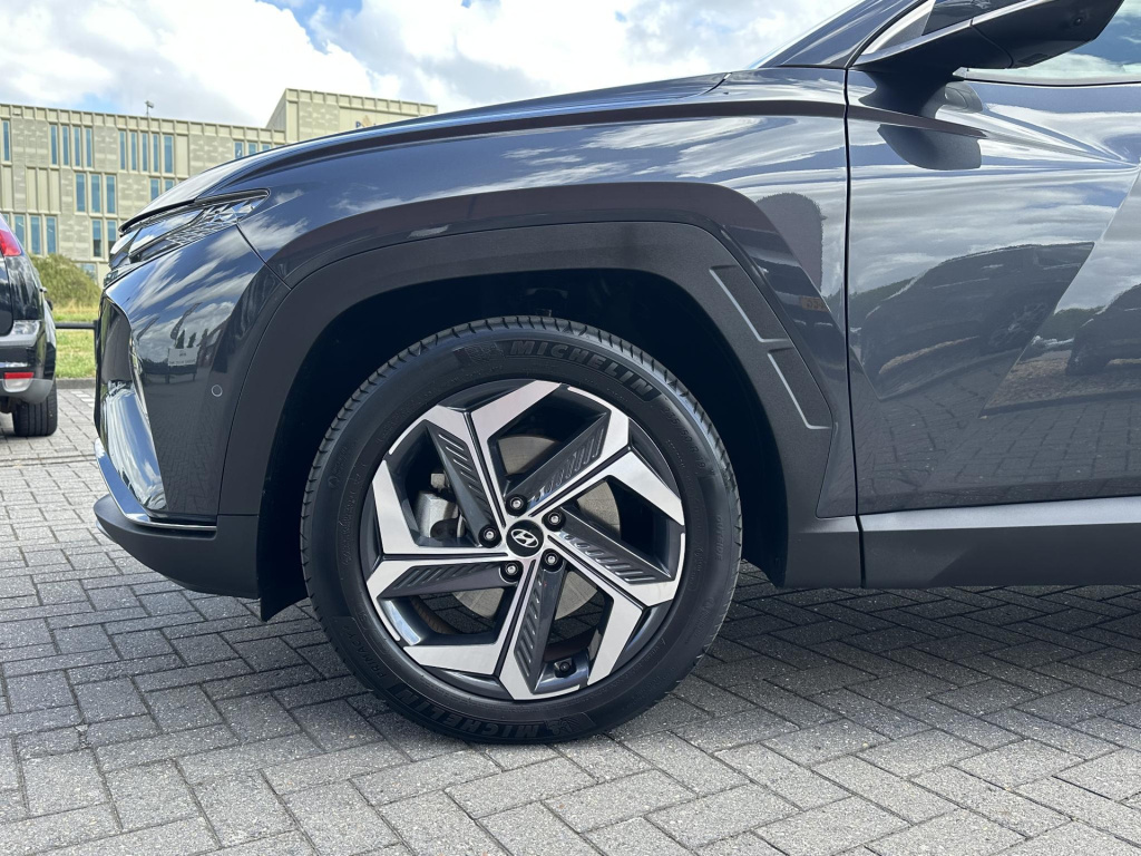 Hyundai Tucson Hybrid