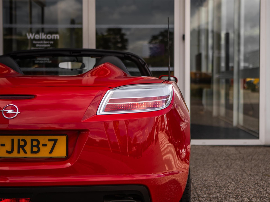 Opel GT