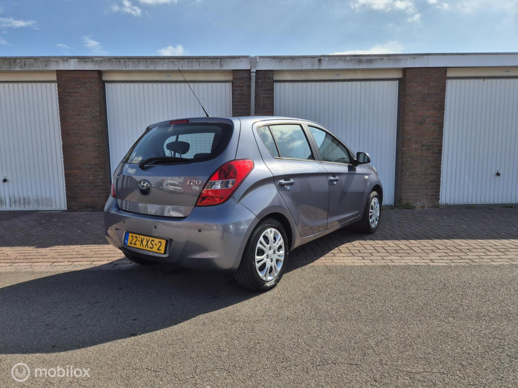 Hyundai I 20