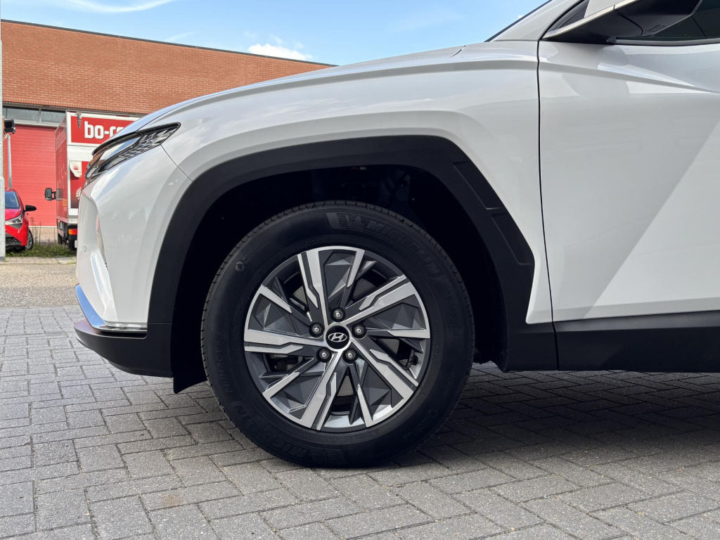 Hyundai Tucson Hybrid