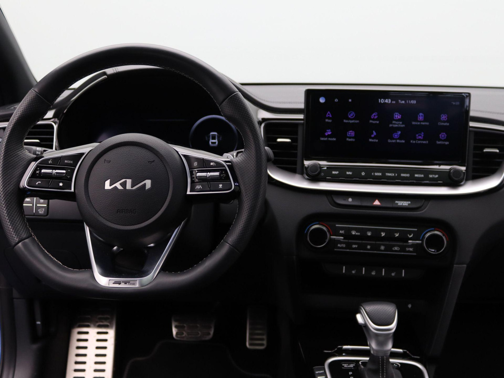 Kia Proceed