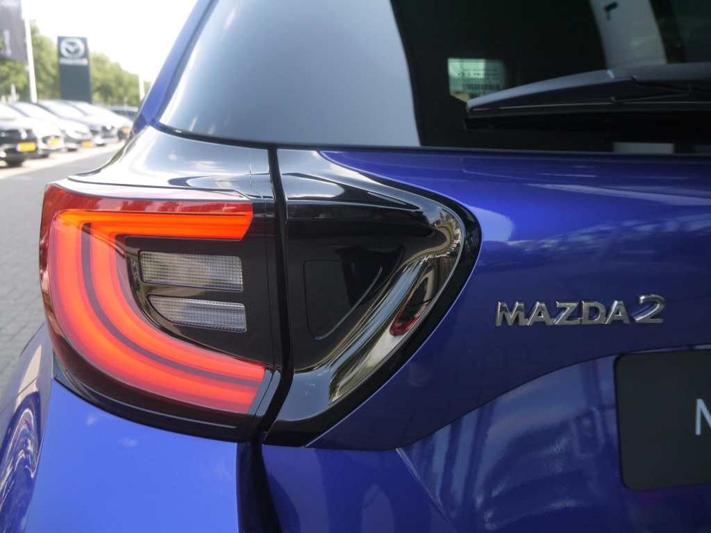 Mazda 2 Hybrid