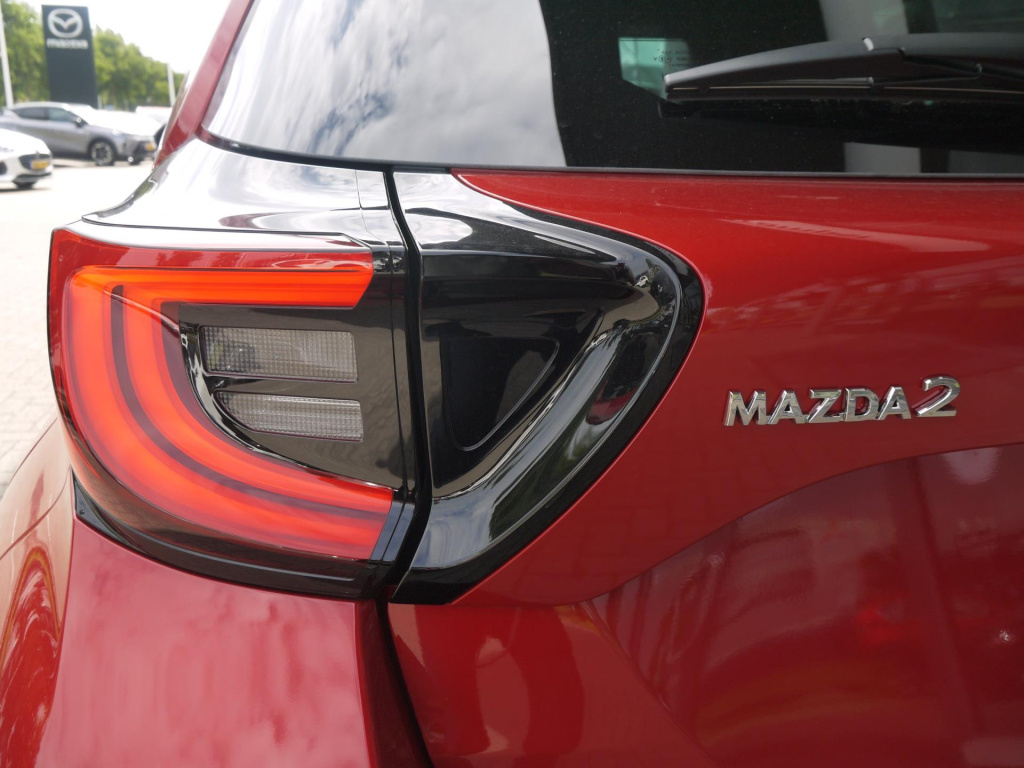 Mazda 2 Hybrid