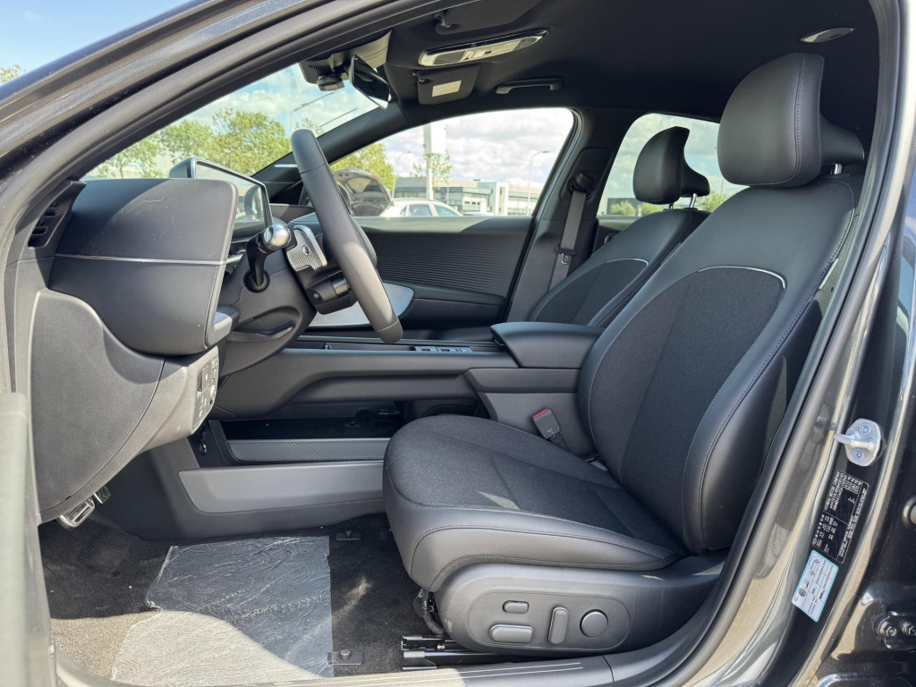 Hyundai Ioniq 6