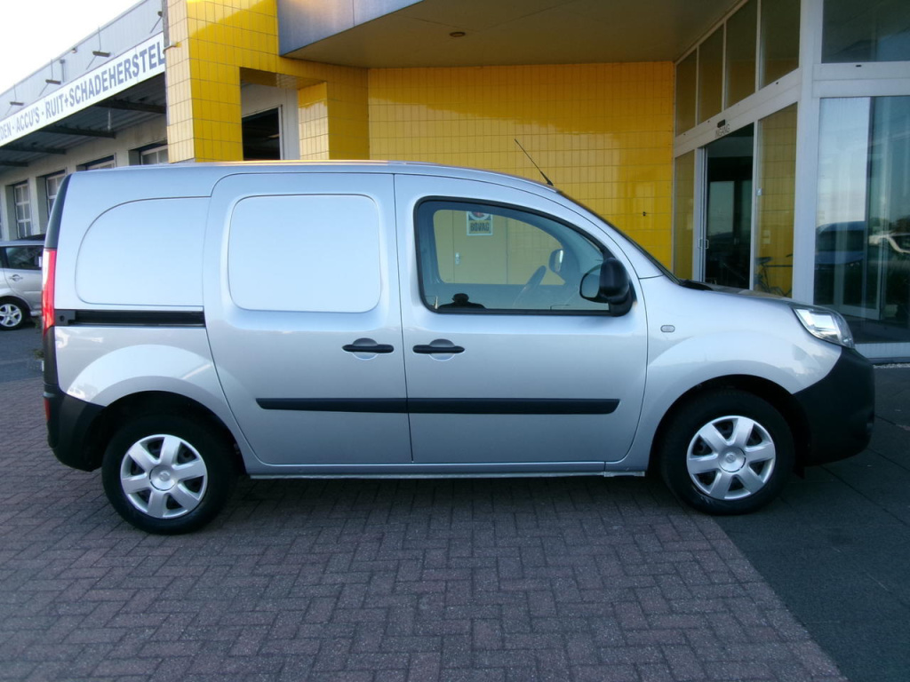 Nissan Nv250