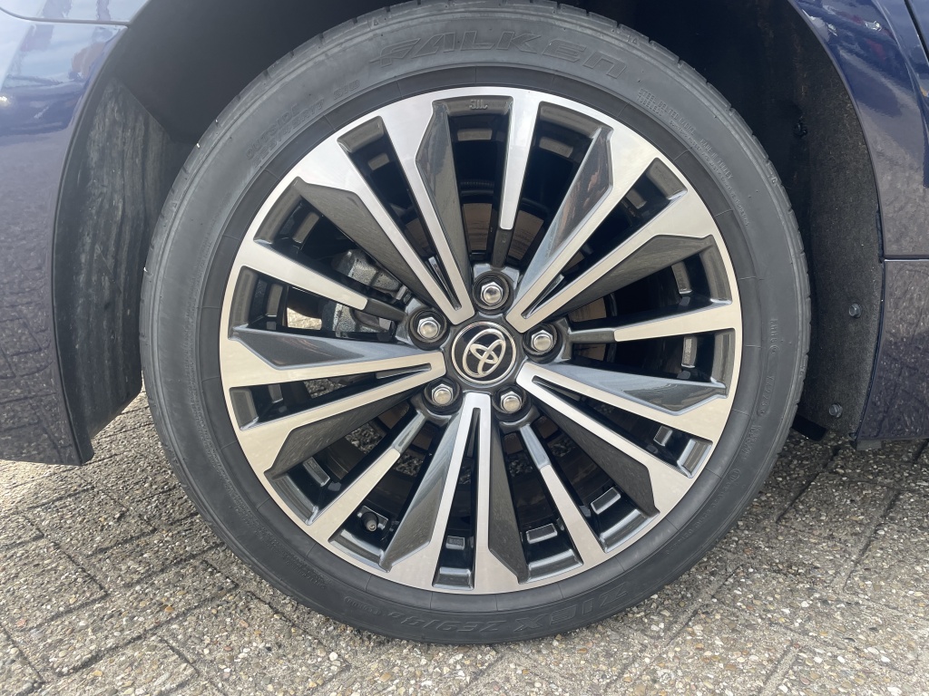 Toyota Corolla Touring Sports