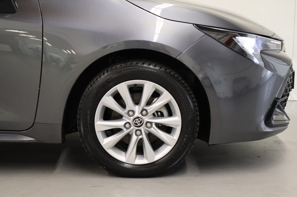Toyota Corolla Touring Sports
