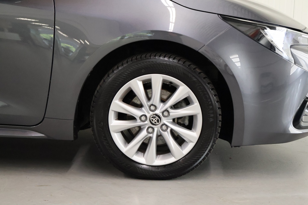 Toyota Corolla Touring Sports