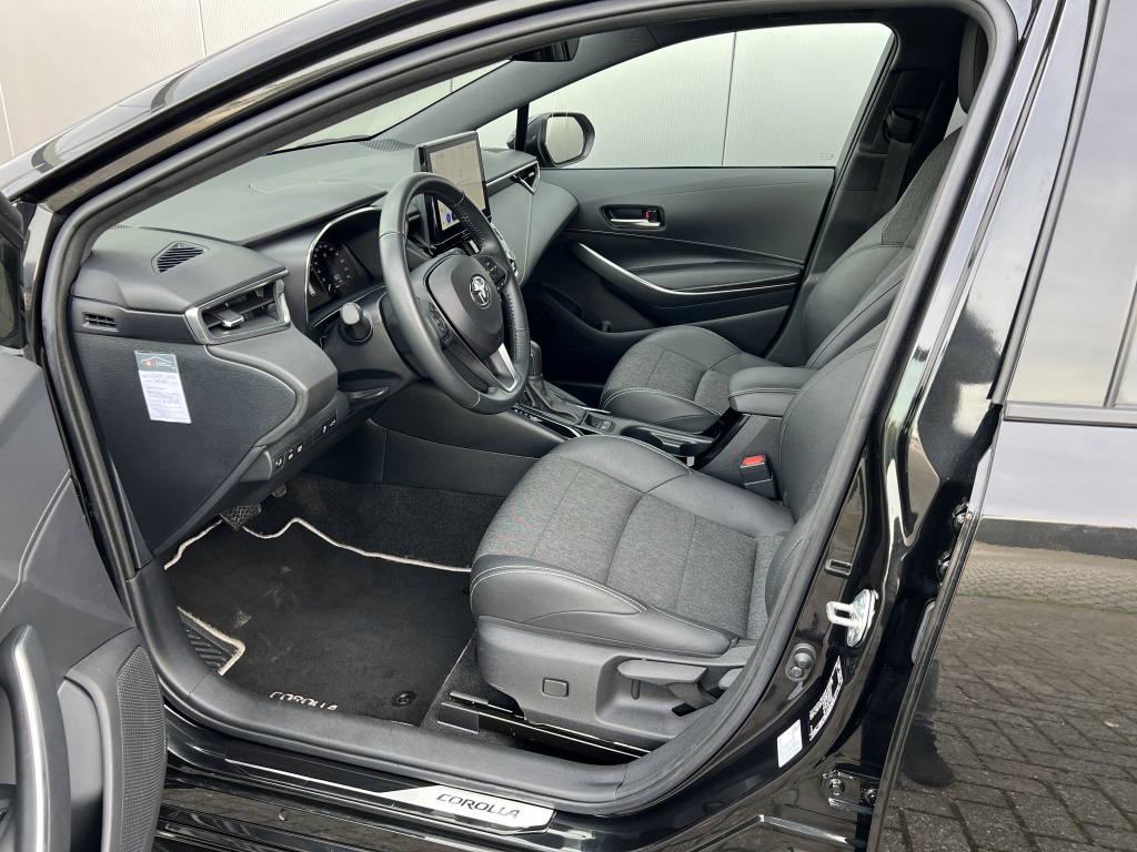 Toyota Corolla Touring Sports