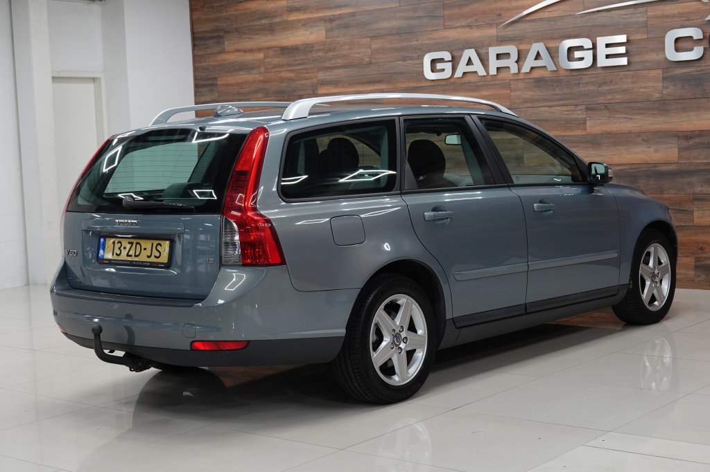 Volvo V50