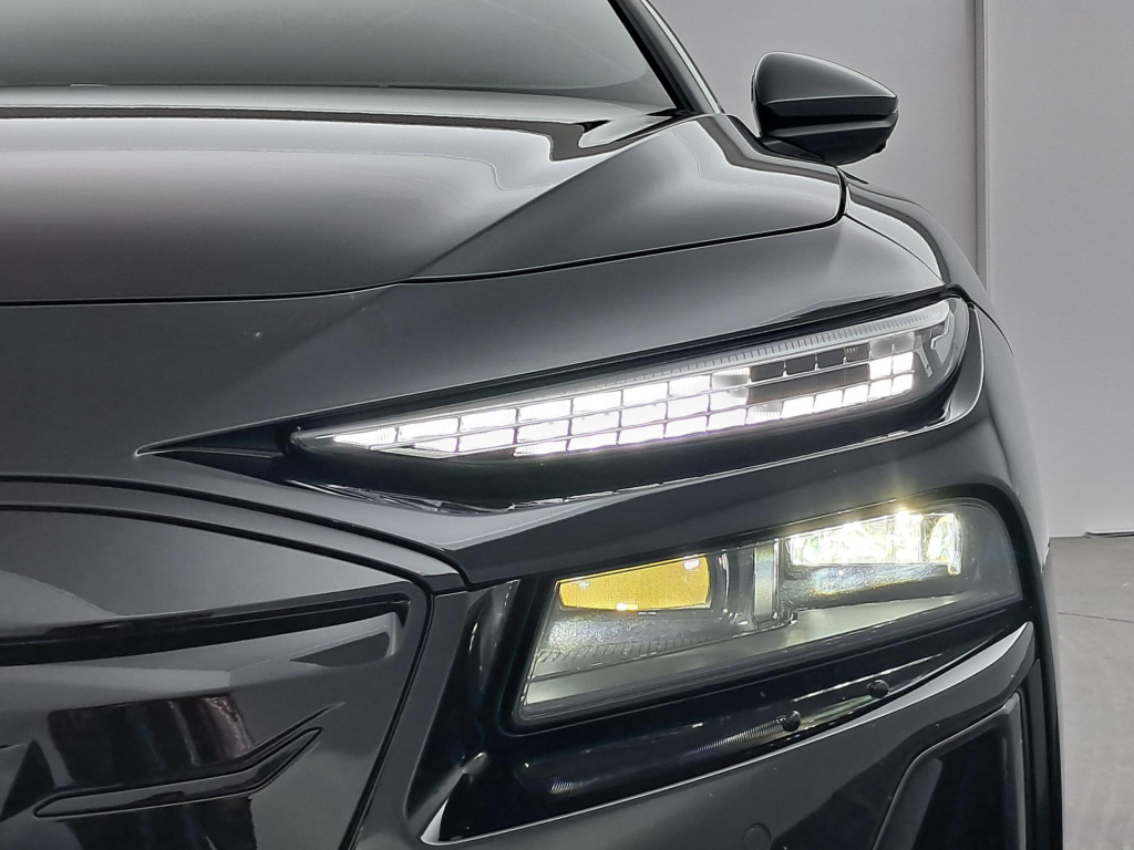 Audi A6 Avant E-tron