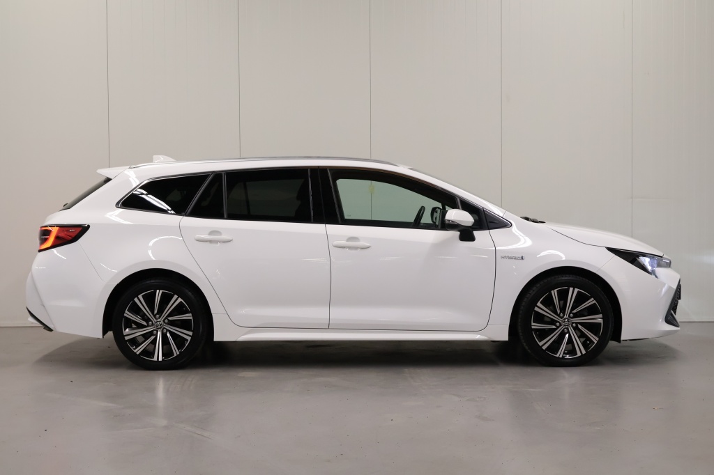 Toyota Corolla Touring Sports