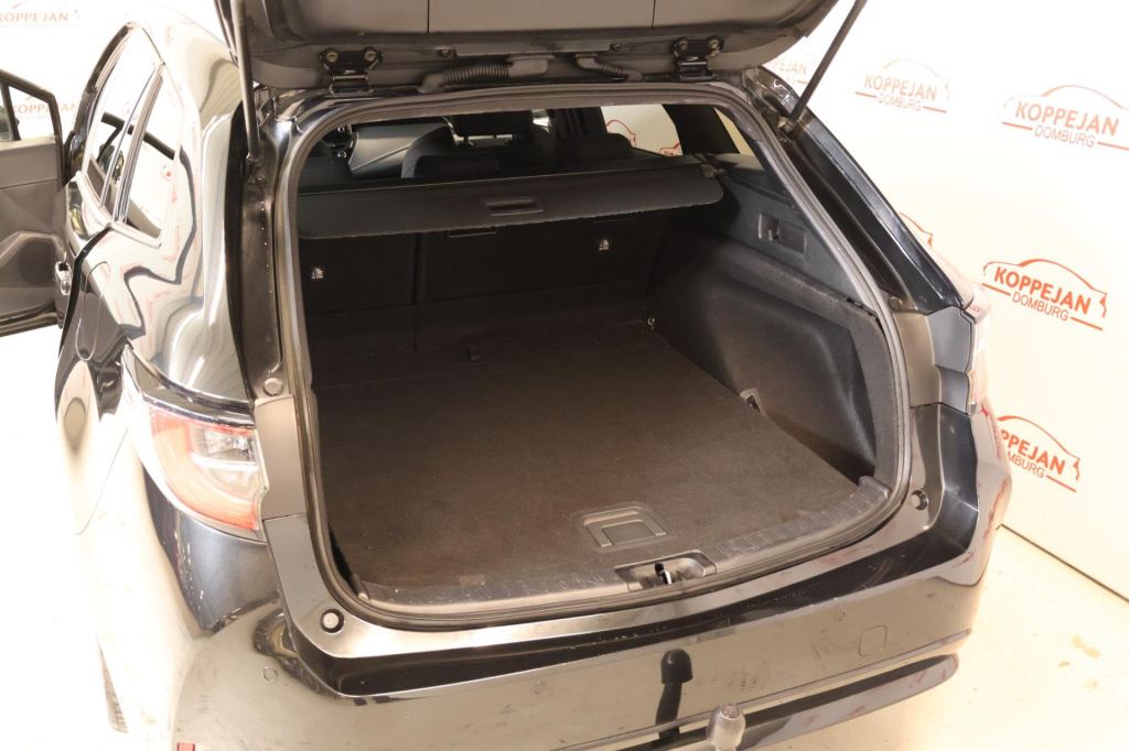 Toyota Corolla Touring Sports