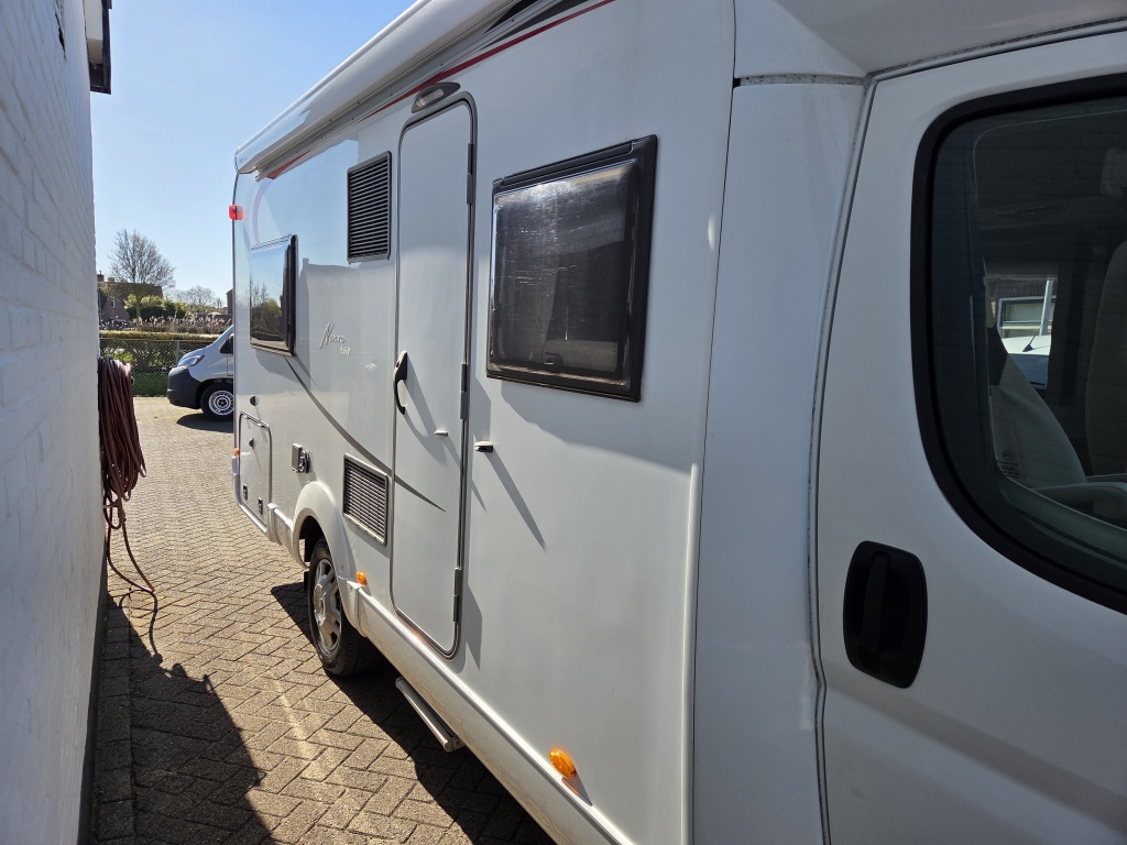 Burstner Onbekend
