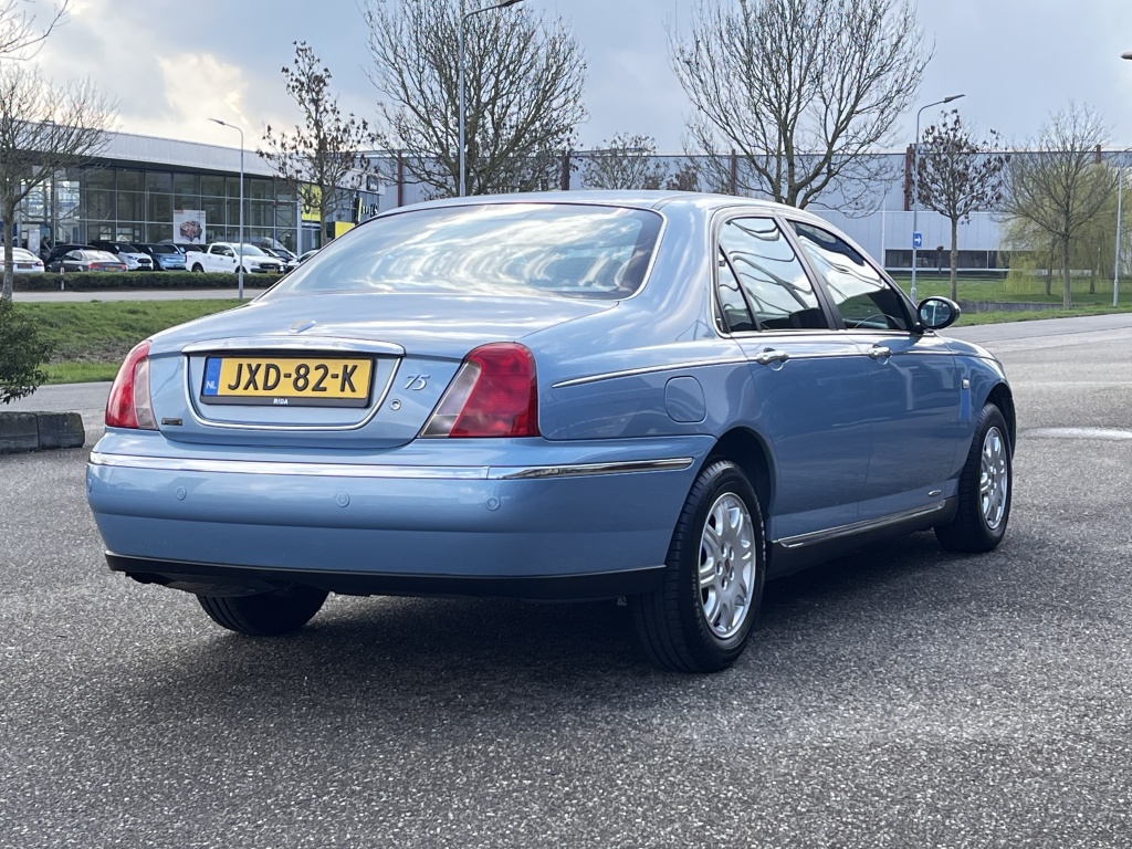 Rover 75
