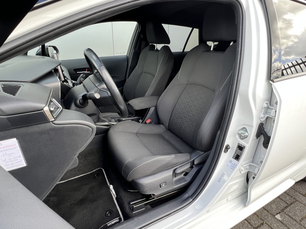 Toyota Corolla Touring Sports