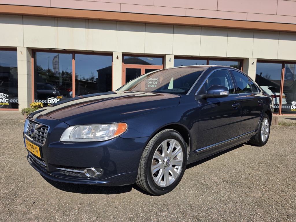 Volvo S80
