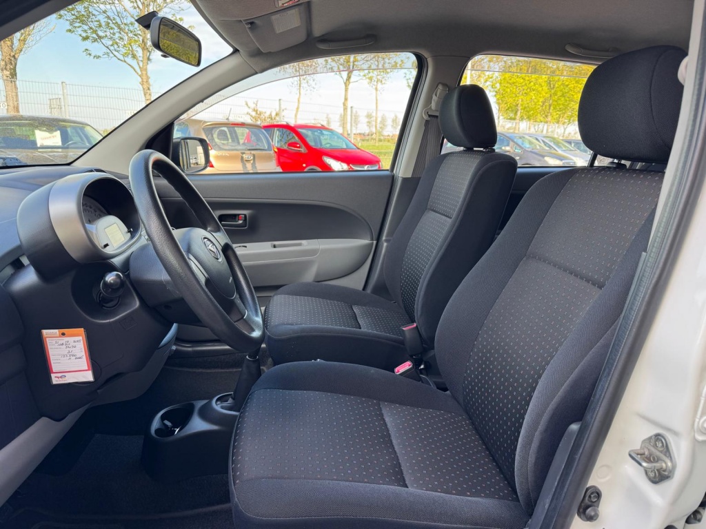 Daihatsu Sirion