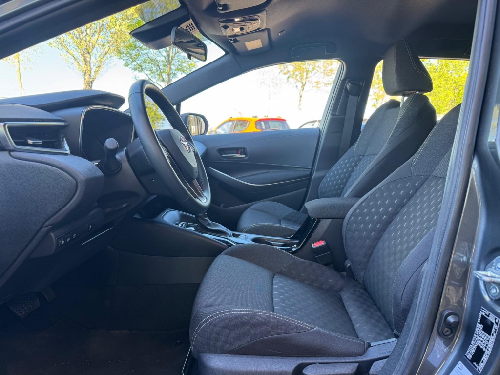 Toyota Corolla Touring Sports