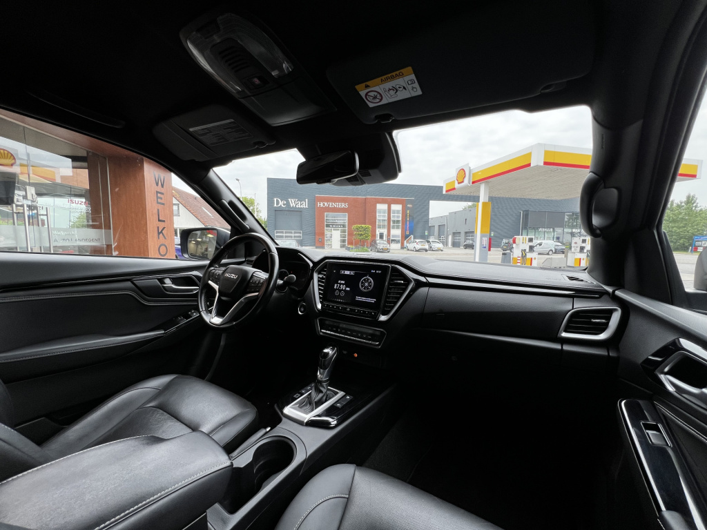 Isuzu D-max