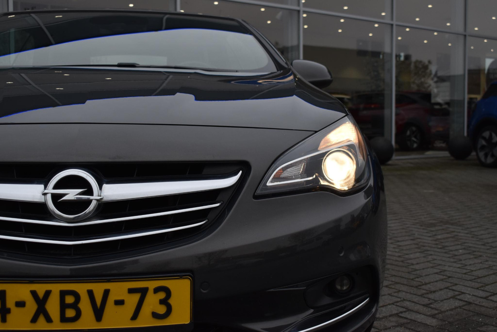 Opel Cascada