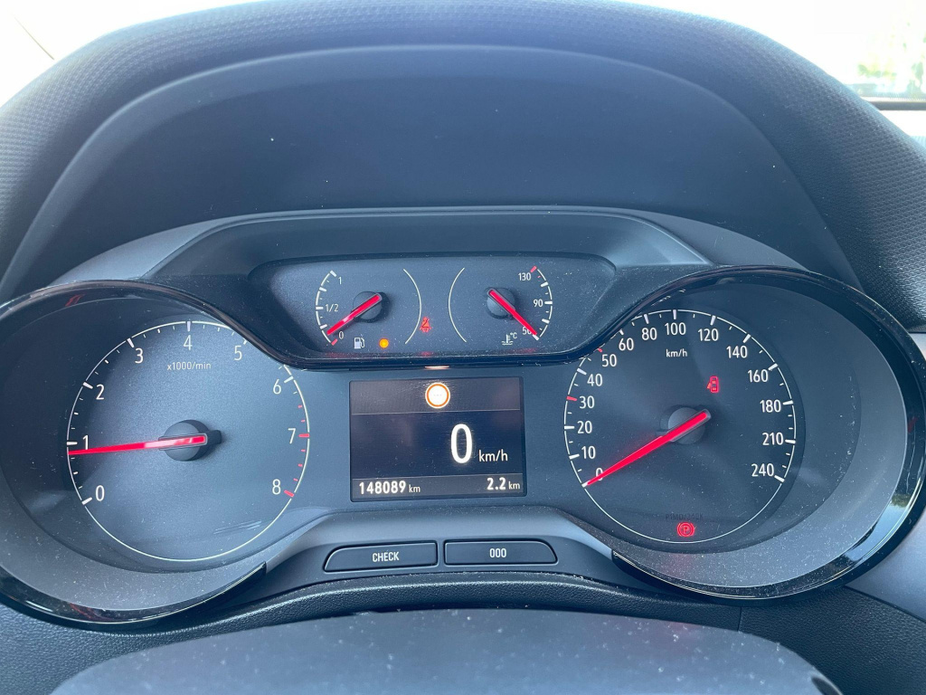 Opel Crossland X